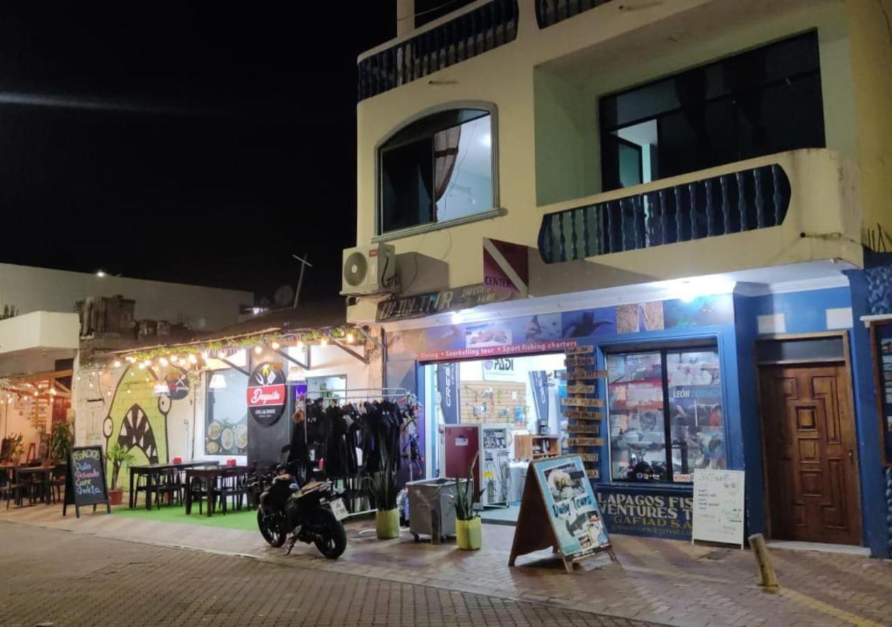 Blue Horizon - Galapagos Home 푸에르토 바케리조 모레노 외부 사진