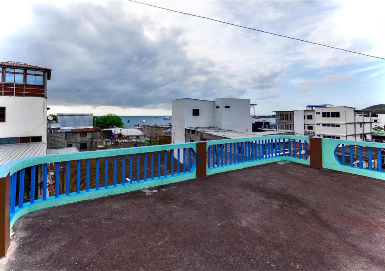 Blue Horizon - Galapagos Home 푸에르토 바케리조 모레노 외부 사진